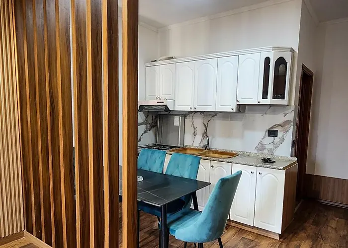 Pogradeci 波格拉德茨